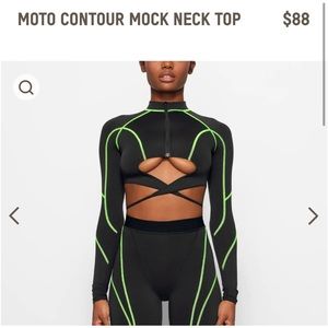 Moto contour mock neck top